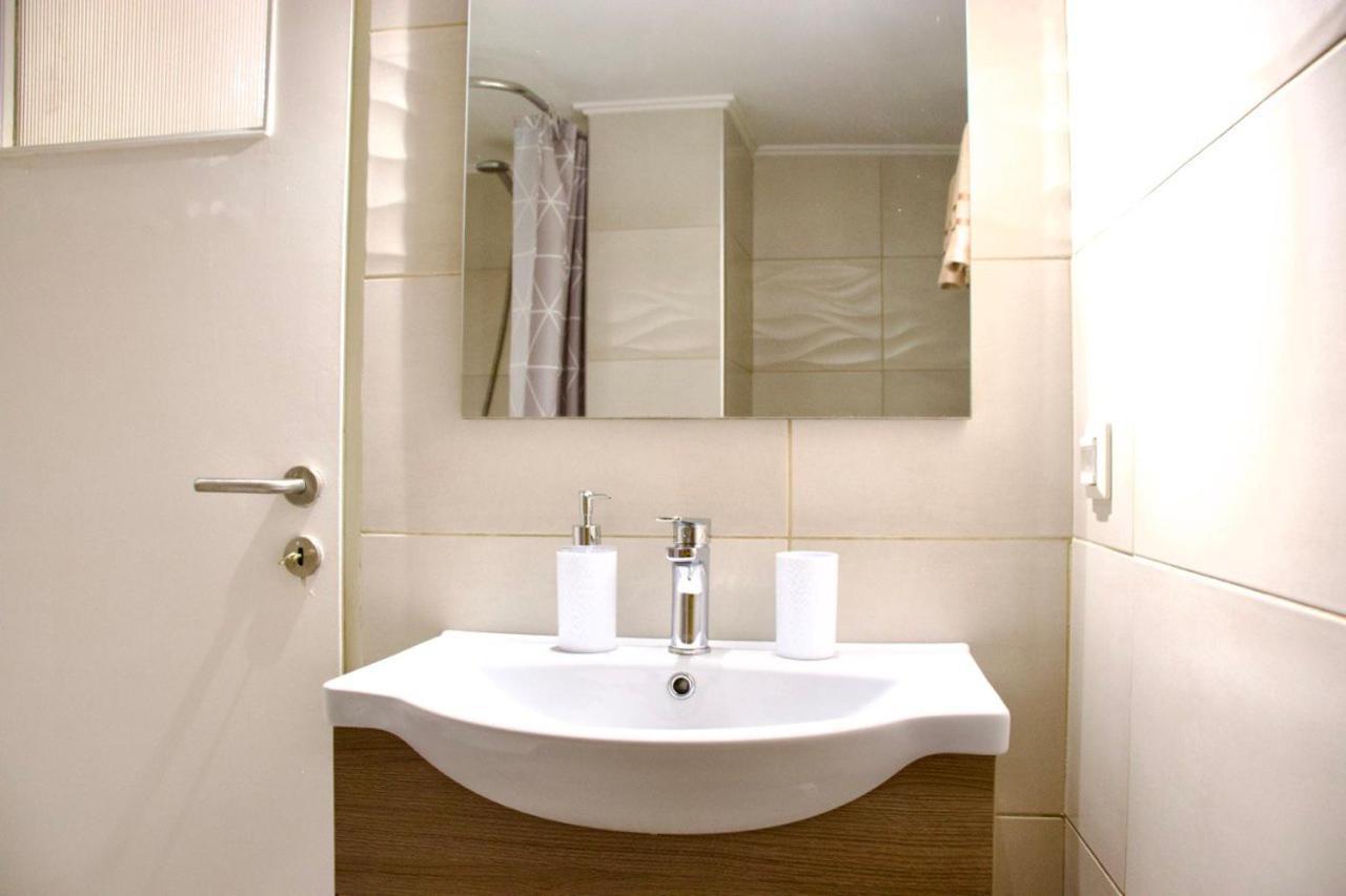 Kallithea's Breeze Apartament